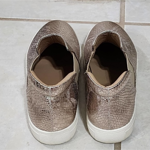 Coconuts by Matisse Harlan Rose Gold Snakeprint‎ Chelsea Booties boots sneakers - Picture 4 of 8